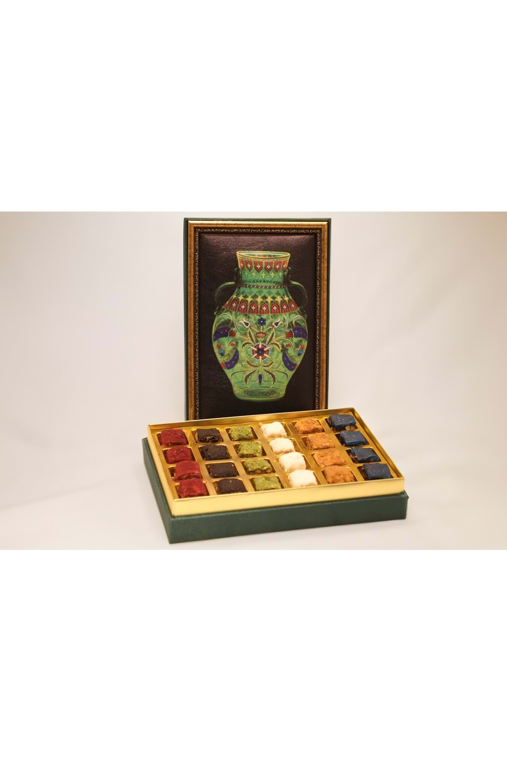 Özel Yeşil Vazo Kutu