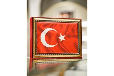 Türk Bayrak Lokum Kutu